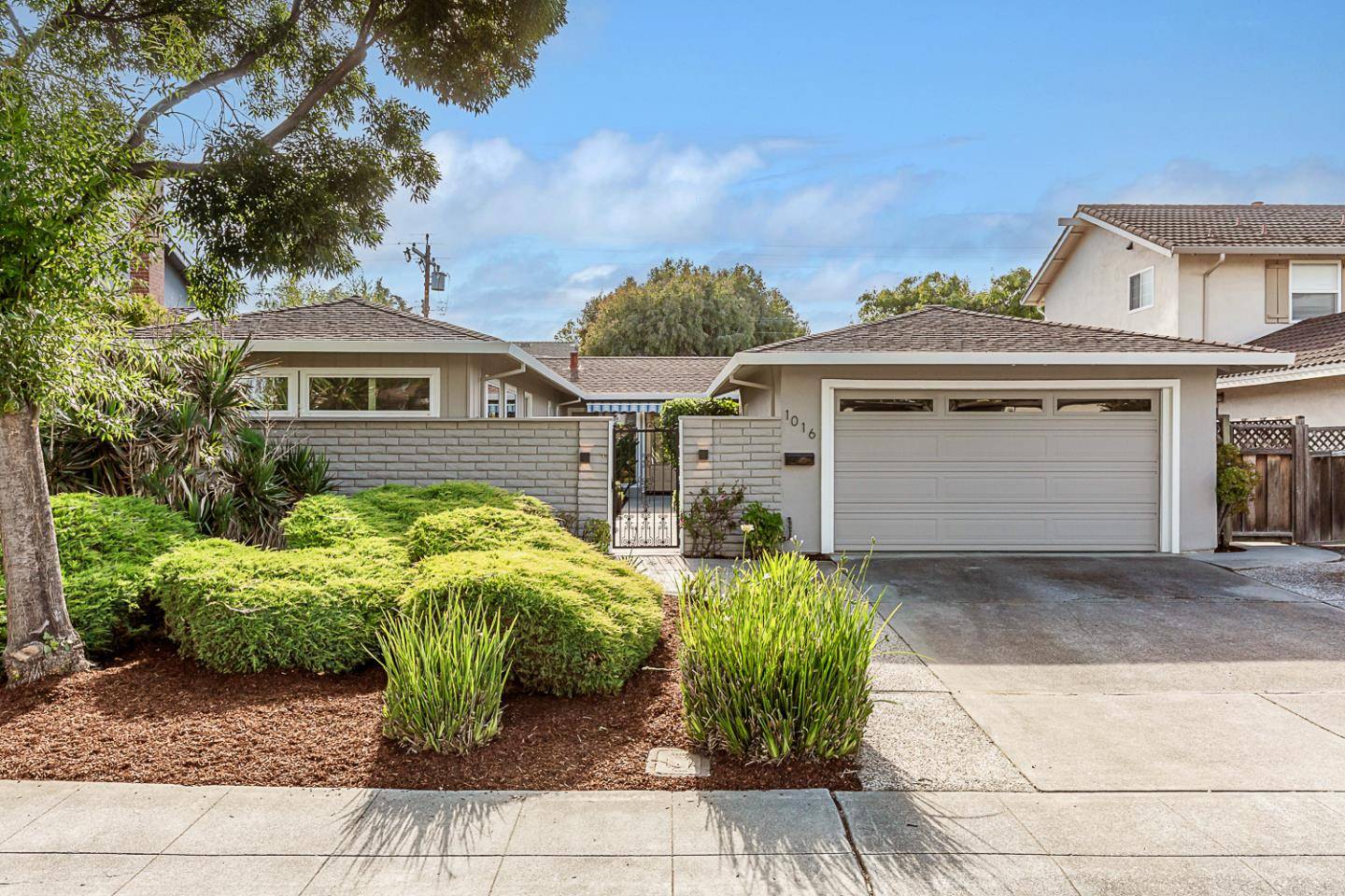 1016 Rubis DR, Sunnyvale, CA 94087