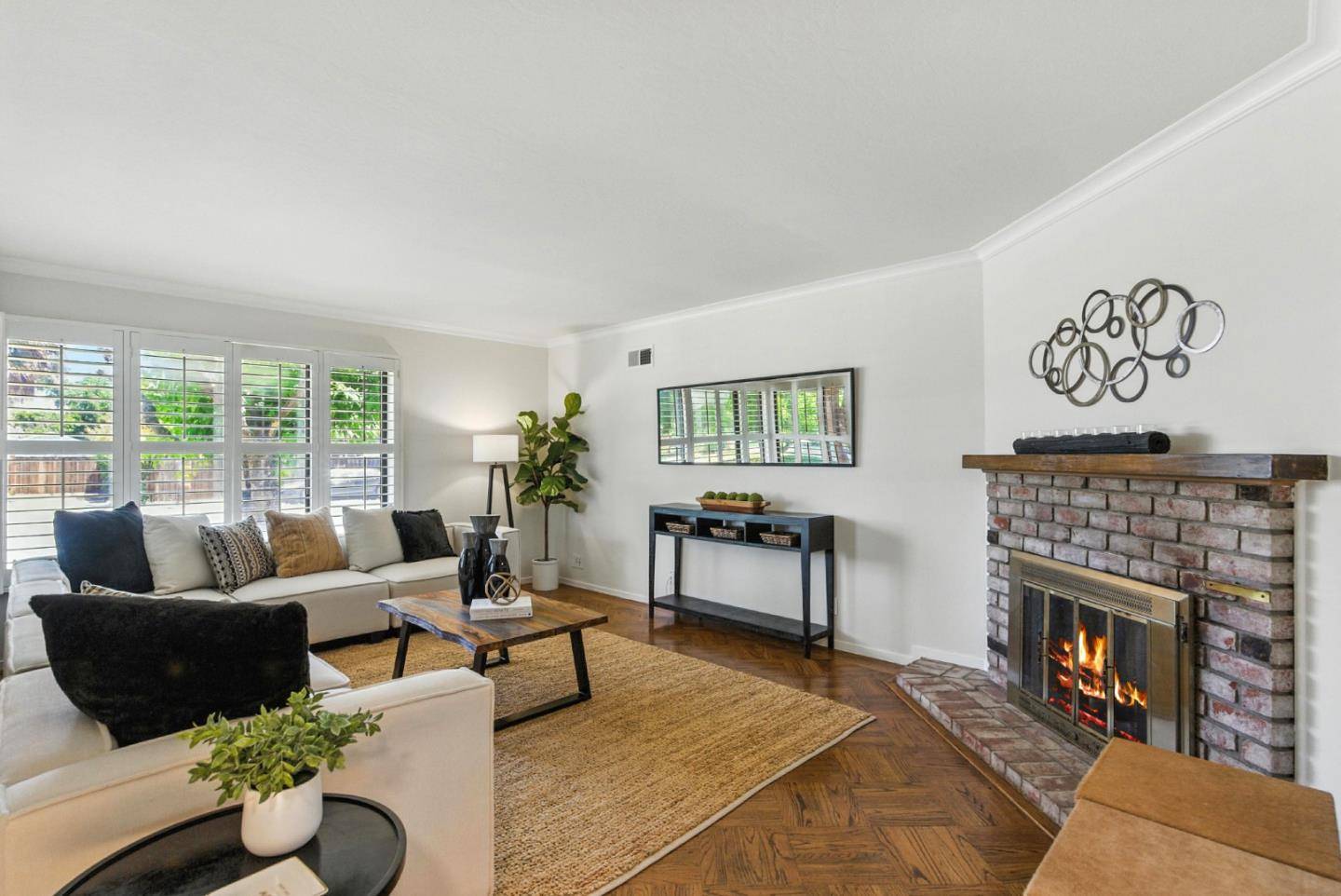 San Jose, CA 95117,1071 Eden AVE