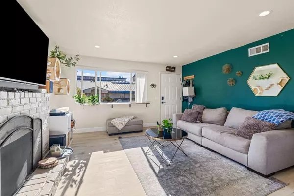 Seaside, CA 93955,1868 LOWELL ST