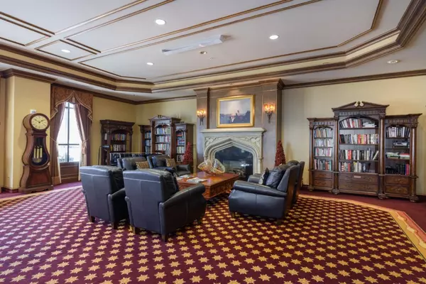 San Mateo, CA 94402,10 CRYSTAL SPRINGS RD 1202