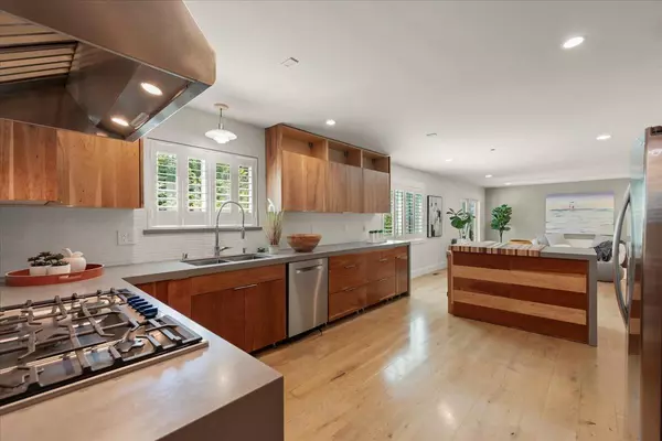2581 Dumbarton AVE, San Jose, CA 95124