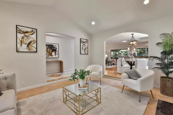 San Jose, CA 95123,5860 Allen AVE