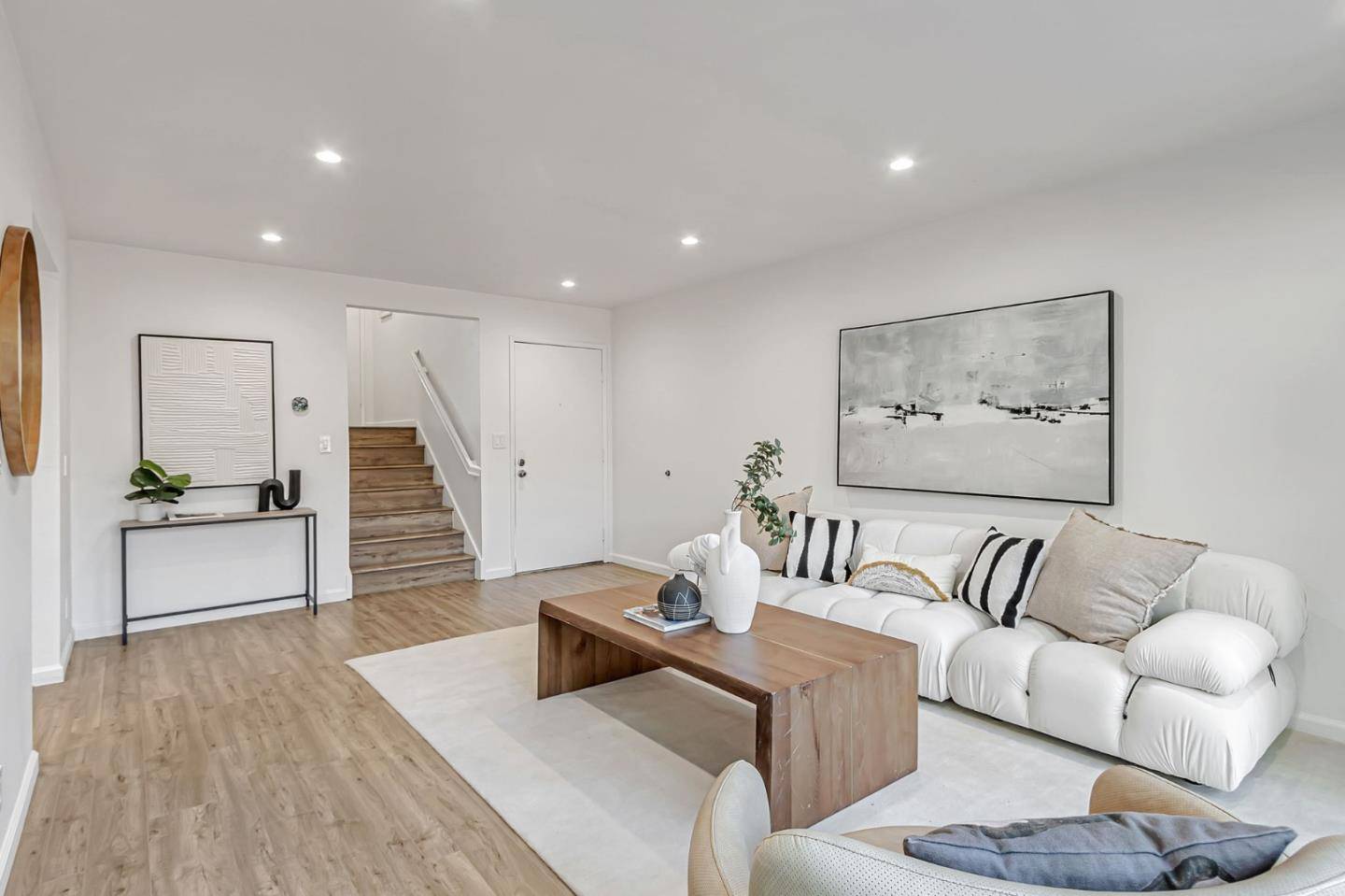 Cupertino, CA 95014,10871 Northforde DR