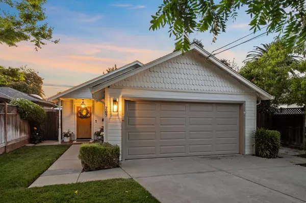 207 Brooklyn AVE, San Jose, CA 95128