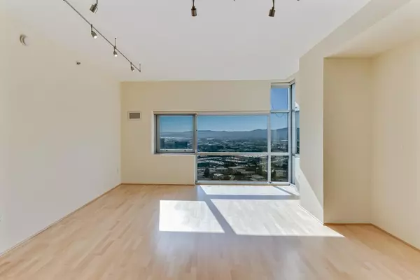 South San Francisco, CA 94080,1 Mandalay 1701