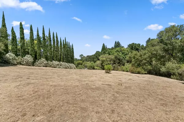Los Altos Hills, CA 94024,11027 Eastbrook AVE