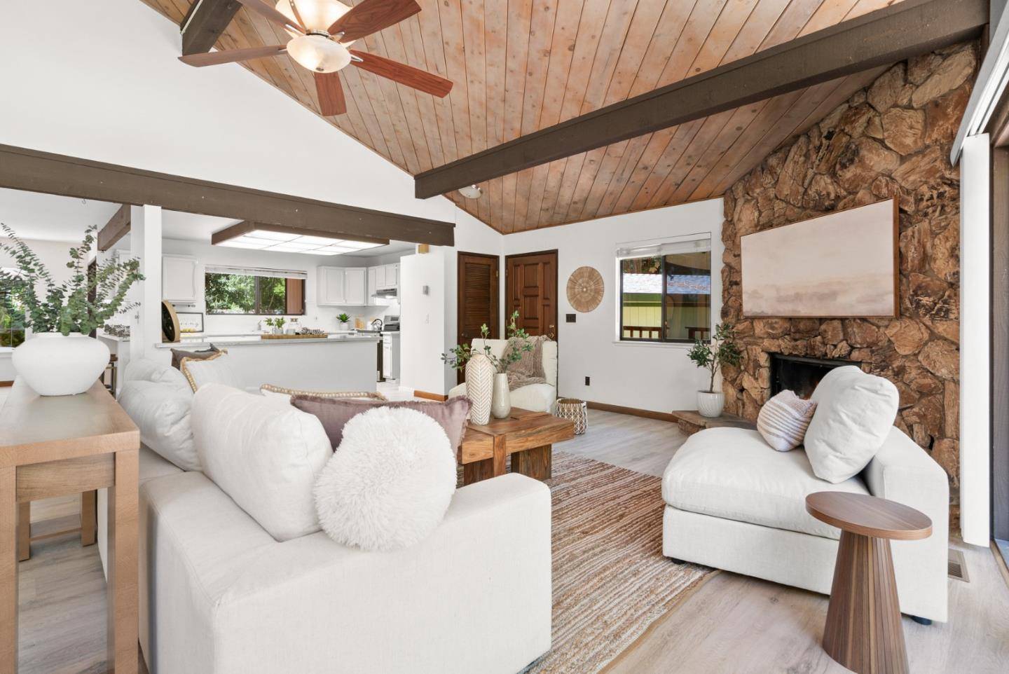 Boulder Creek, CA 95006,644 Debbie DR