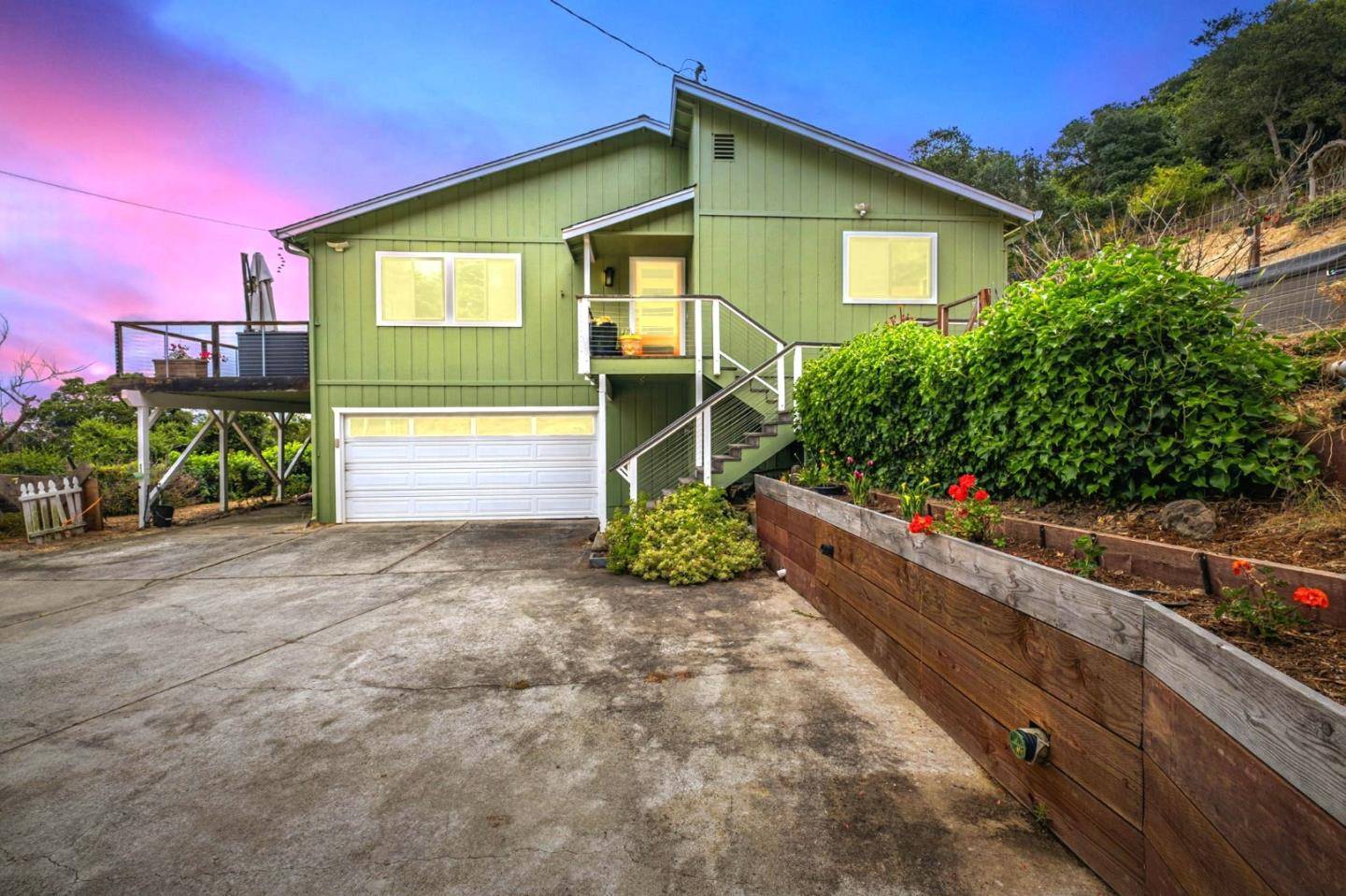 2505 Garin RD, Royal Oaks, CA 95076