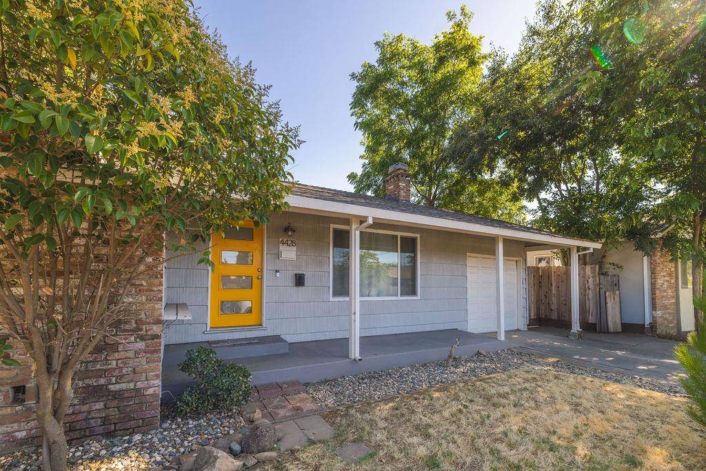 Sacramento, CA 95824,4428 Santa Monica AVE