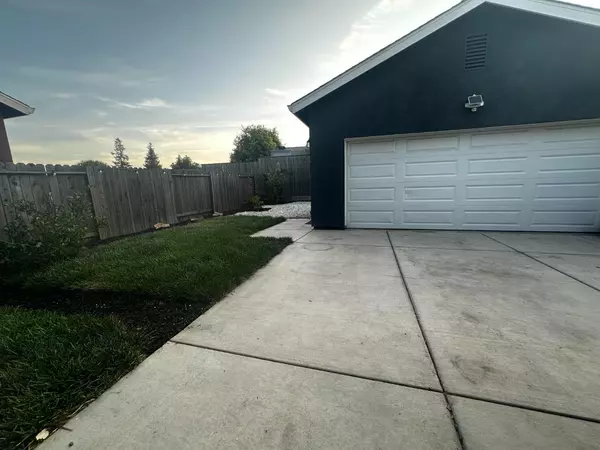 Sacramento, CA 95842,5517 Malibu Palm CT