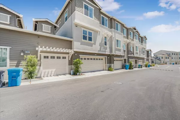 Gilroy, CA 95020,1387 Ores WAY