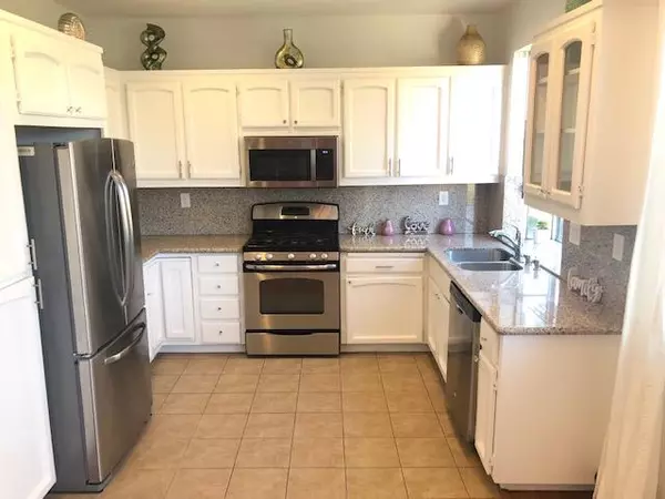 Milpitas, CA 95035,290 Summerwind DR