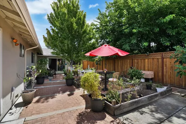 Livermore, CA 94550,831 Wagoner Dr