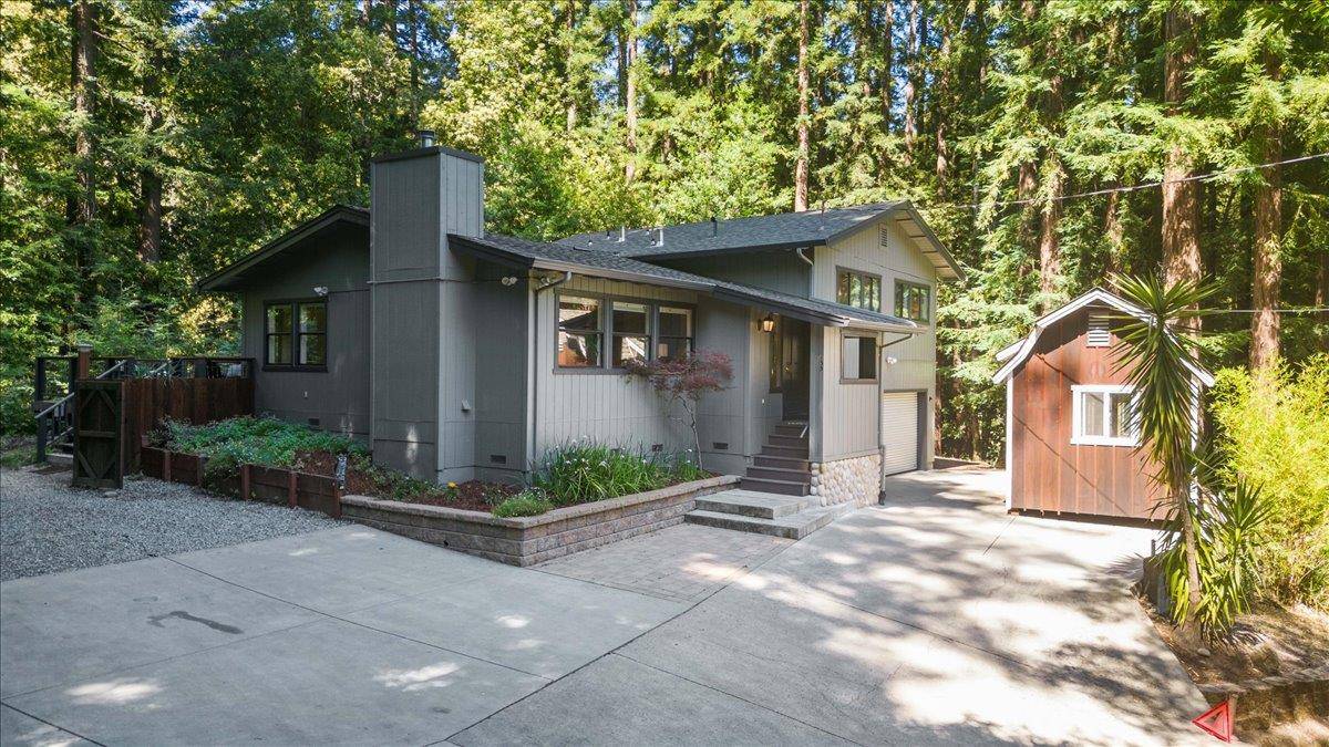 Scotts Valley, CA 95066,135 Sugar Valley RD