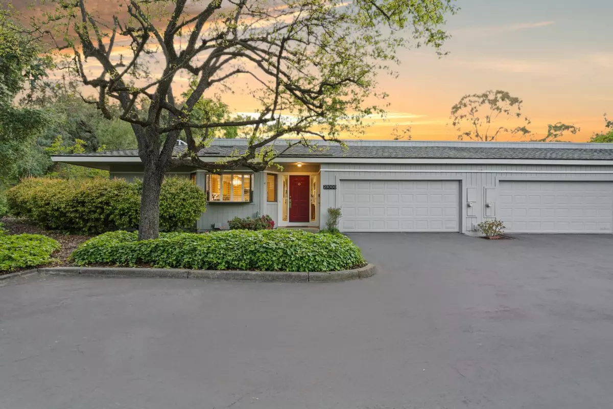 Cupertino, CA 95014,23000 Stonebridge