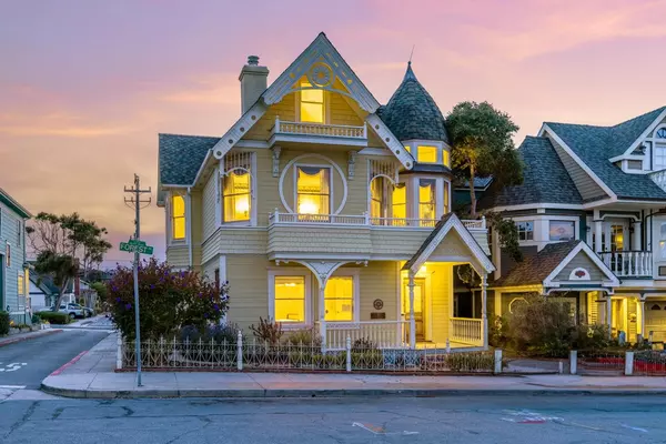 Pacific Grove, CA 93950,132 Forest AVE