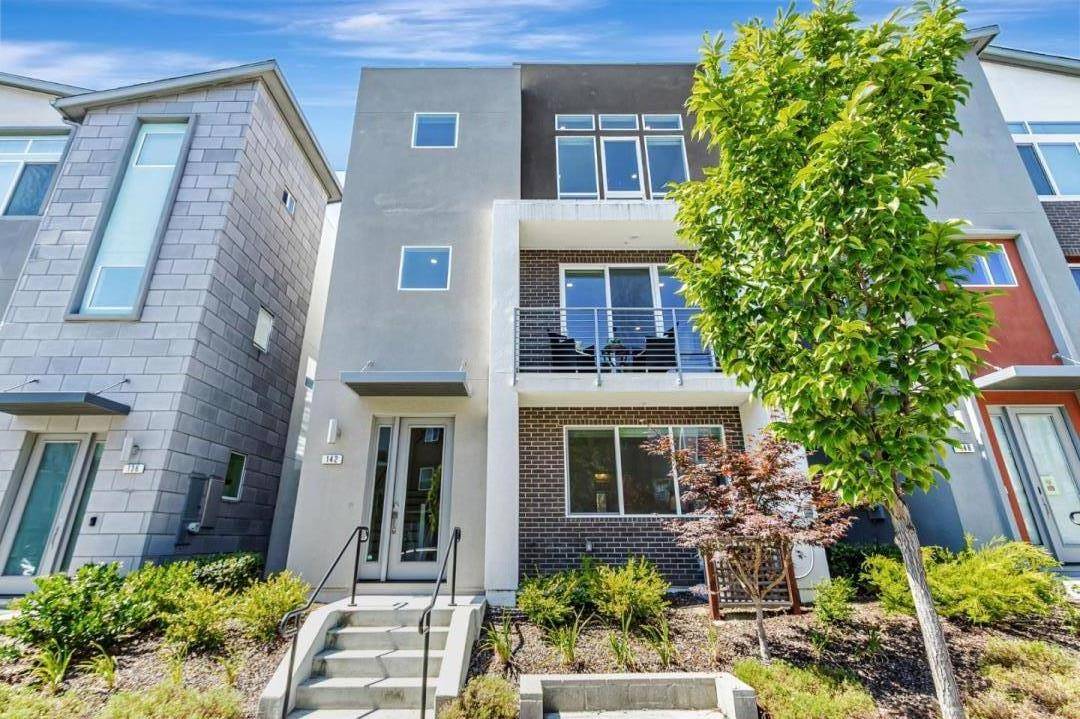 142 Agustin Narvaez ST, San Jose, CA 95136