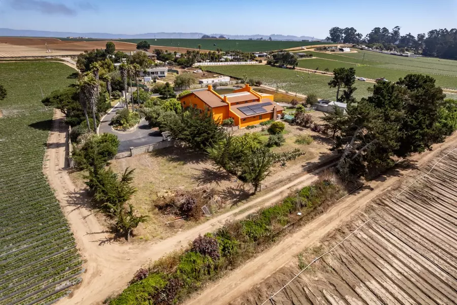 125 Springfield RD, Moss Landing, CA 95039