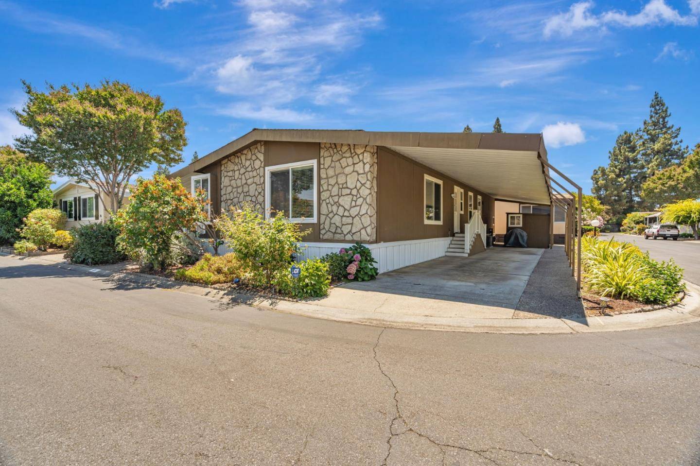 San Jose, CA 95128,35 Quail Hollow DR 35