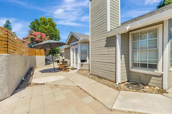 Manteca, CA 95336,206 Laurelwood CIR