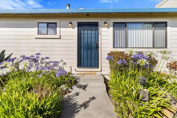 Watsonville, CA 95076,201 Silver Leaf DR A