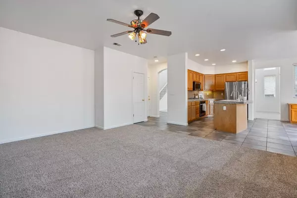 1101 Freedom DR, Hollister, CA 95023