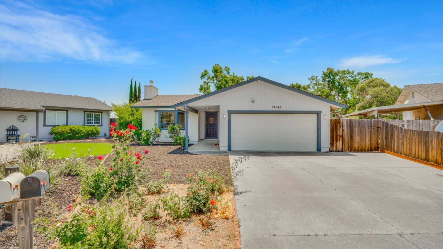 17245 James Lex LN, Morgan Hill, CA 95037