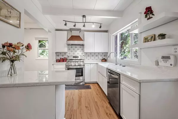 Boulder Creek, CA 95006,13380 Debby LN