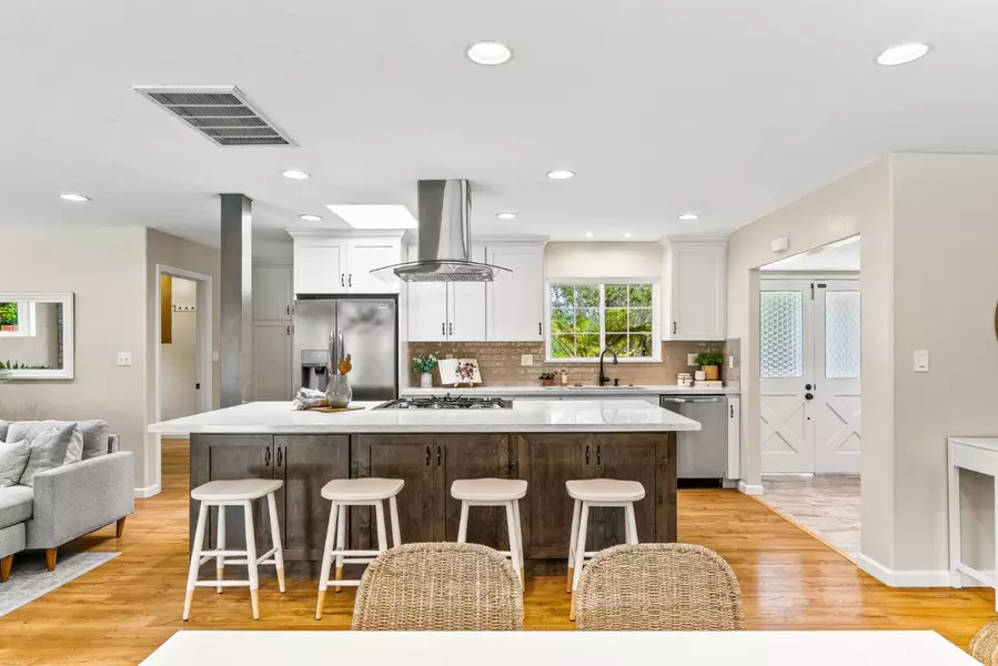 630 Baltusrol DR, Aptos, CA 95003