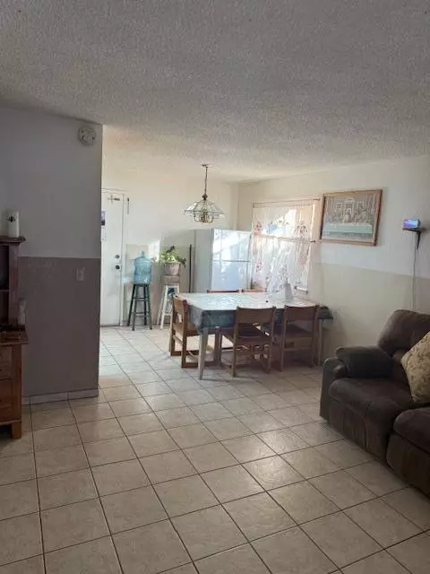 Greenfield, CA 93927,1102 Pinnacles AVE