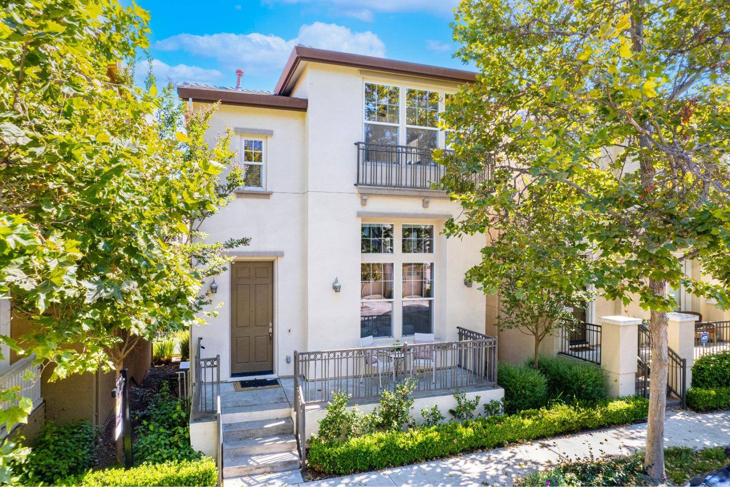 2386 Azevedo PKWY, San Jose, CA 95125