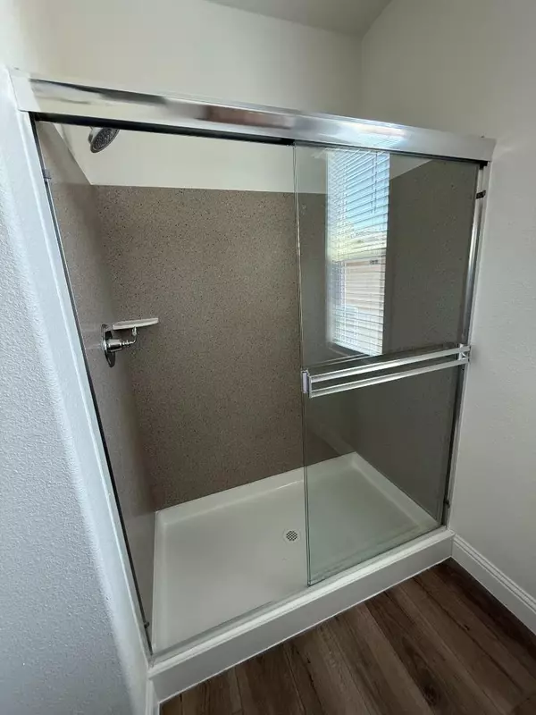 Vallejo, CA 94590,1161 Benicia RD 13