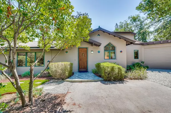 Los Altos, CA 94024,1625 Hazelaar WAY