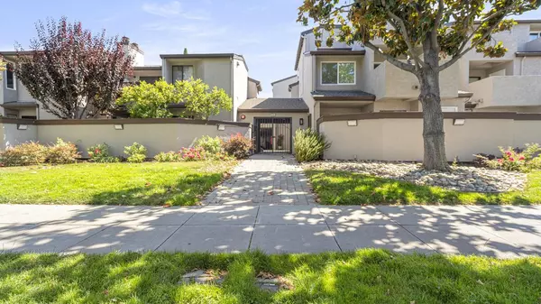 Santa Clara, CA 95050,2201 The Alameda 22