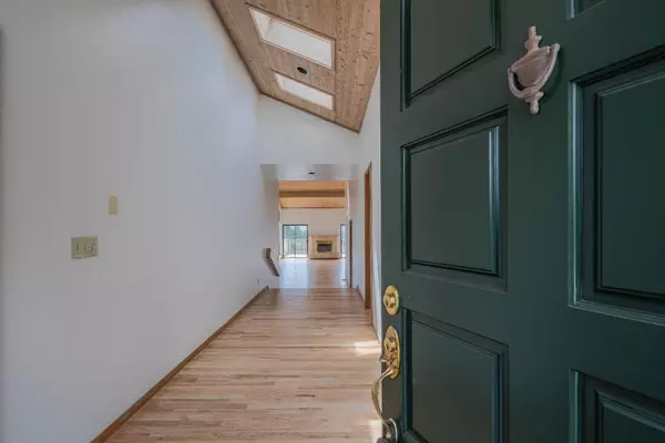 Carmel, CA 93923,3587 Eastfield CT