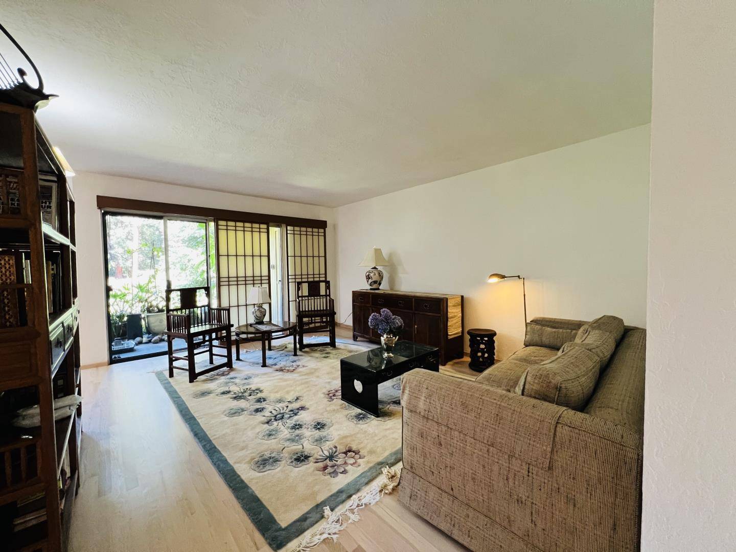 Mountain View, CA 94043,505 Cypress Point DR 137