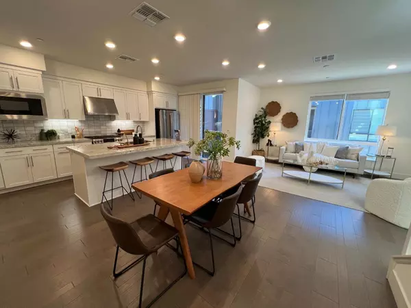 Fremont, CA 94538,3839 Development TER 1005