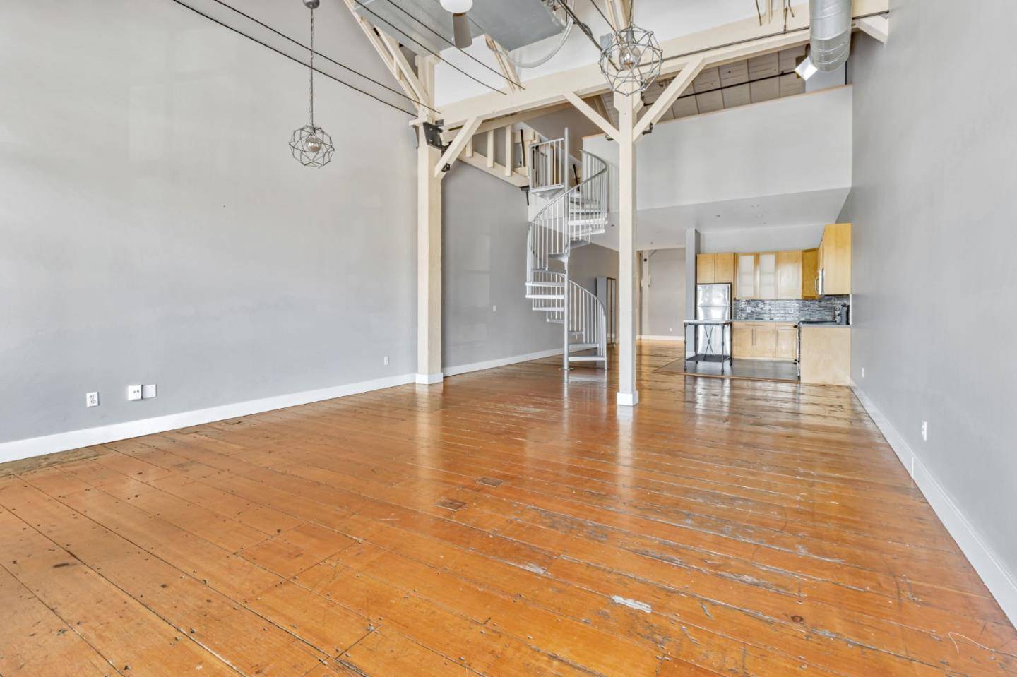 Santa Clara, CA 95050,1777 Lafayette ST 105