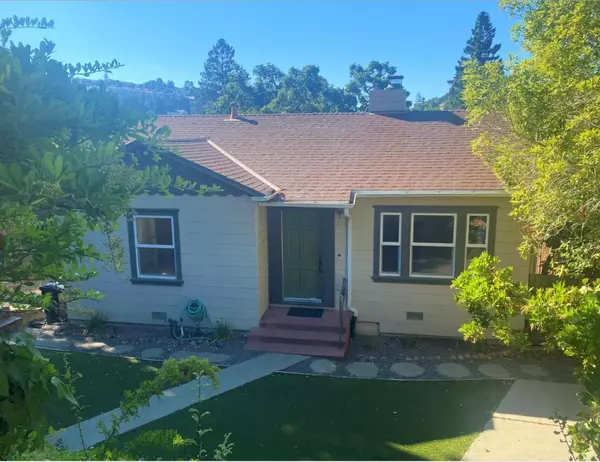 212 Manor DR, San Carlos, CA 94070
