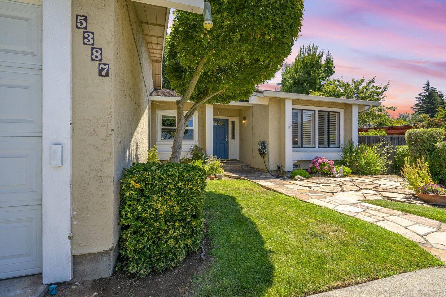 San Jose, CA 95135,5387 King Estates CT