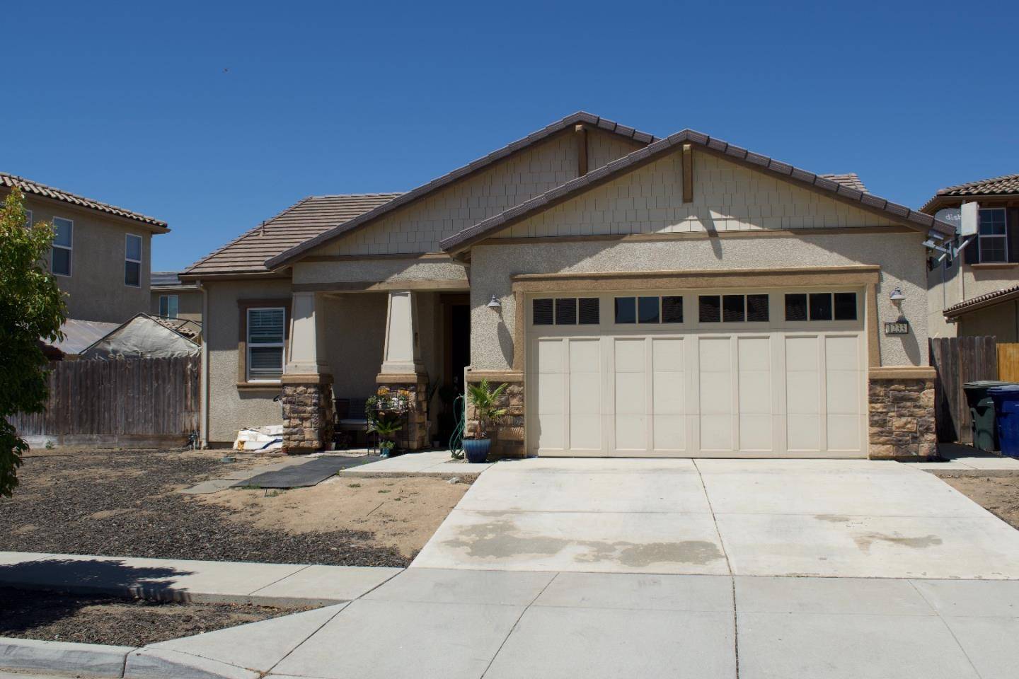 1233 La Colina ST, Soledad, CA 93960