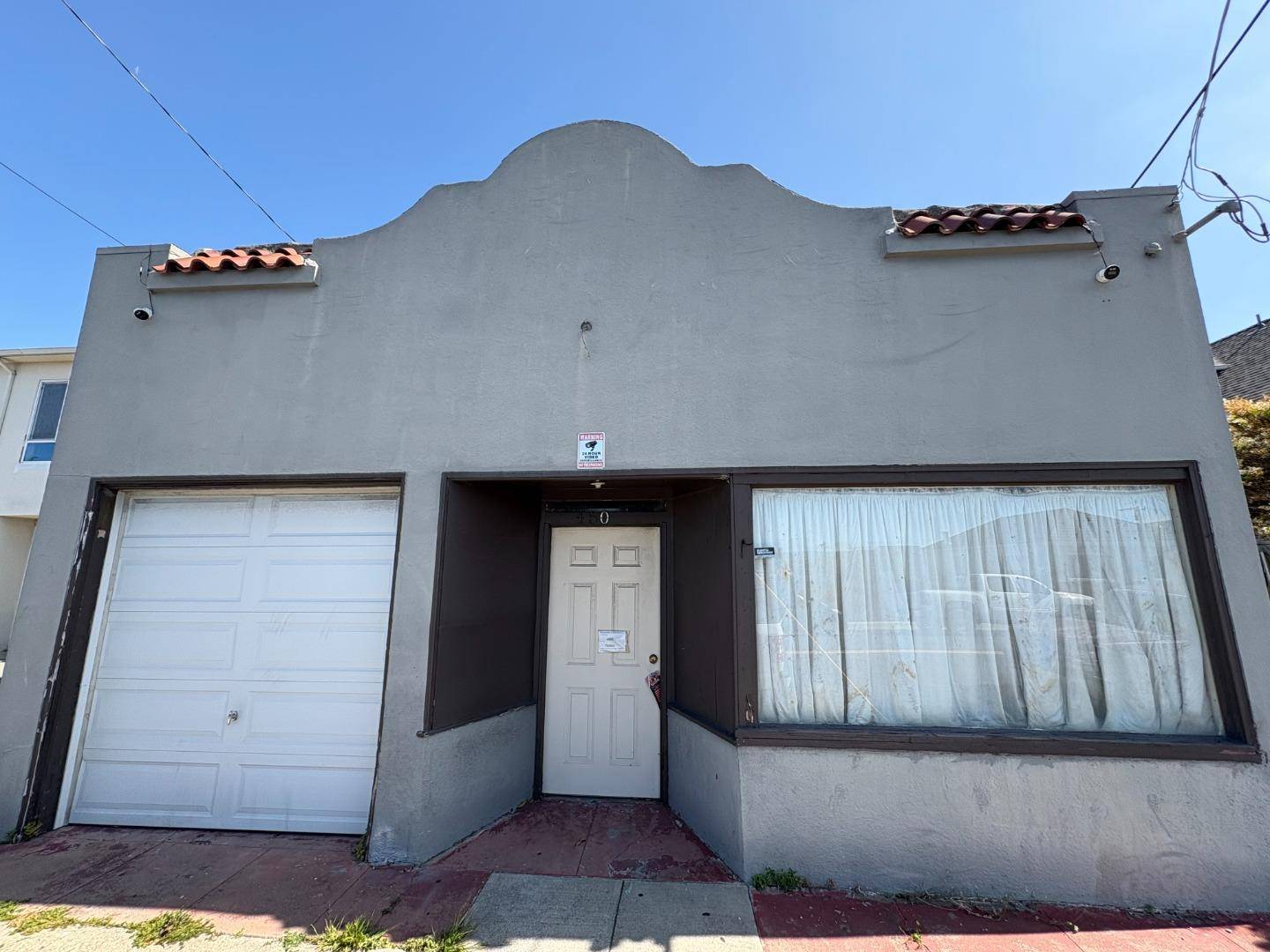South San Francisco, CA 94080,450 Baden AVE