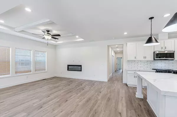 San Rafael, CA 94903,258 Yosemite RD 258