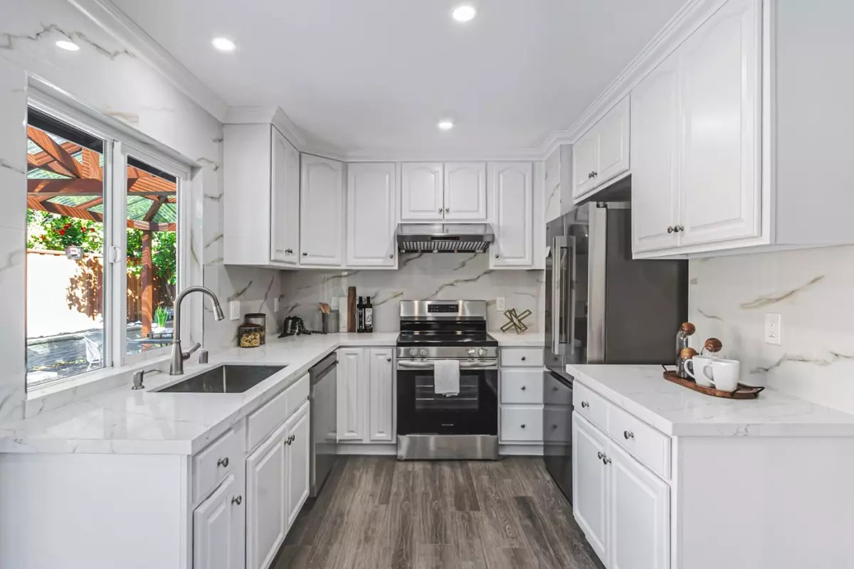 San Jose, CA 95121,3854 Deans Place WAY