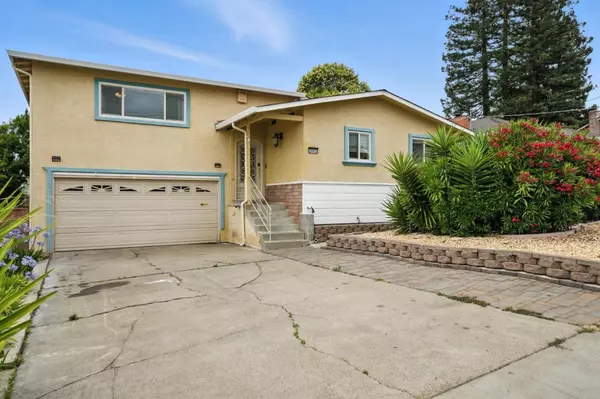 2602 Jacobs ST, Hayward, CA 94541
