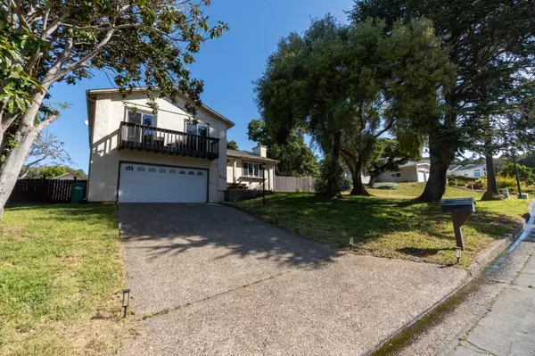 Salinas, CA 93907,15105 Charter Oak BLVD