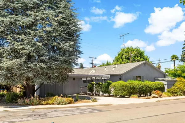 100 Eldora DR, Mountain View, CA 94041