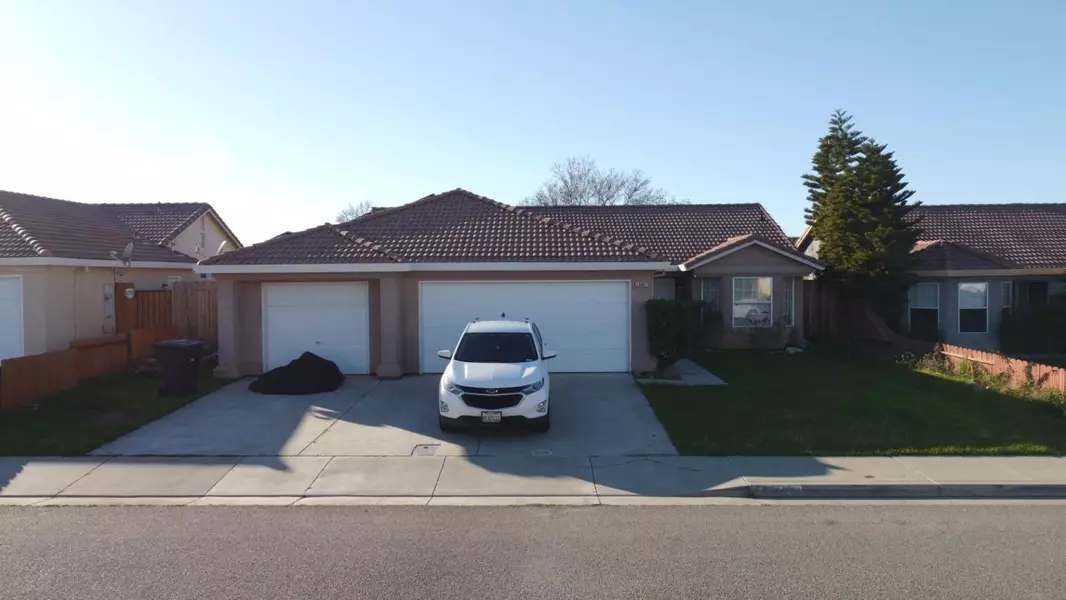 13807 Anacapa AVE, Gustine, CA 95322