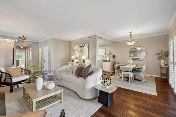 Redwood City, CA 94061,1328 Woodside RD