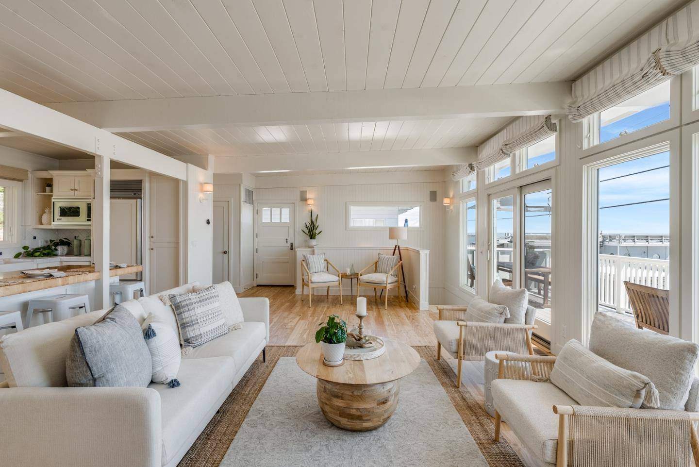 Aptos, CA 95003,621 Beach DR